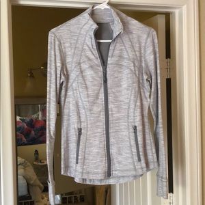 Lulu Light gray define jacket